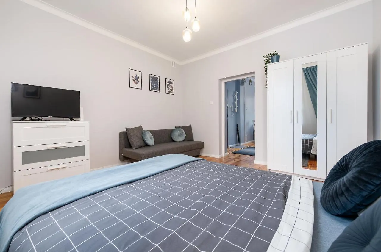 Radunia Apartment Z Parkingiem Przy Dworcu Danzica Polonia